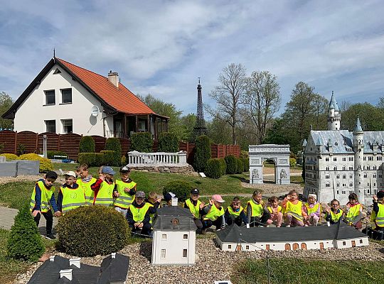 Gr. IV "Park Miniatur" i "Park Gigantów" - Strysza Buda