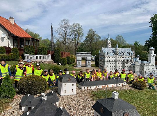 Gr. IV "Park Miniatur" i "Park Gigantów" - Strysza Buda