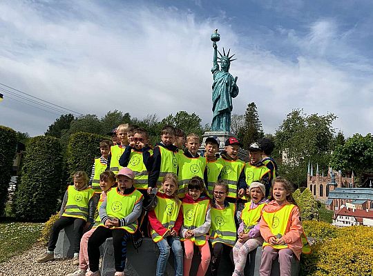 Gr. IV "Park Miniatur" i "Park Gigantów" - Strysza Buda