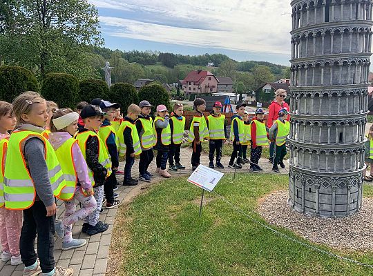 Gr. IV "Park Miniatur" i "Park Gigantów" - Strysza Buda