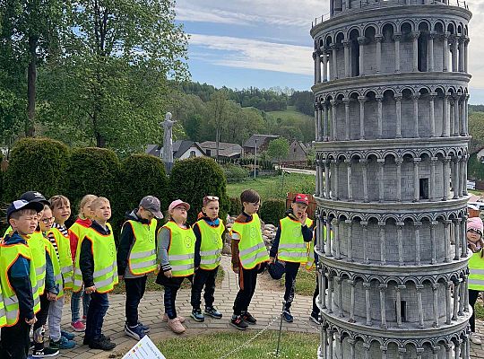 Gr. IV "Park Miniatur" i "Park Gigantów" - Strysza Buda