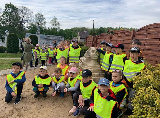 Gr. IV "Park Miniatur" i "Park Gigantów" - Strysza Buda