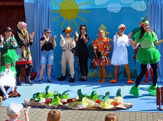 "Rzepka" w wykonaniu rodziców i nauczycieli