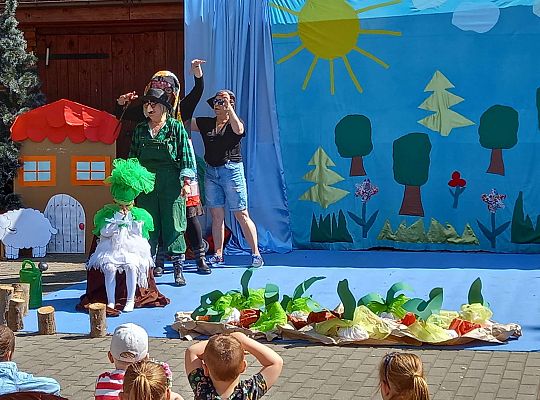 "Rzepka" w wykonaniu rodziców i nauczycieli