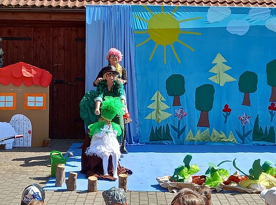 "Rzepka" w wykonaniu rodziców i nauczycieli