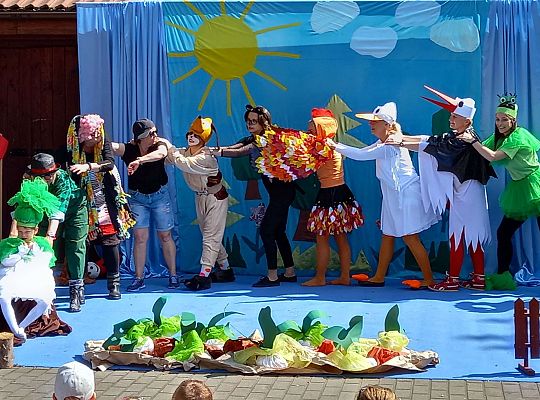 "Rzepka" w wykonaniu rodziców i nauczycieli