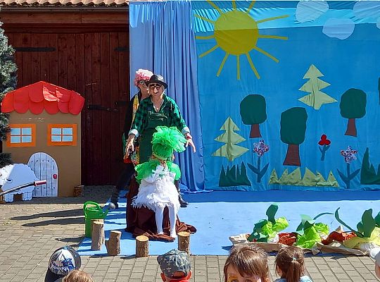 "Rzepka" w wykonaniu rodziców i nauczycieli