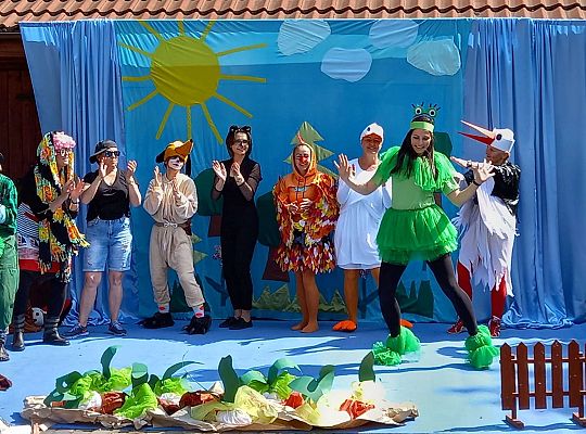 "Rzepka" w wykonaniu rodziców i nauczycieli