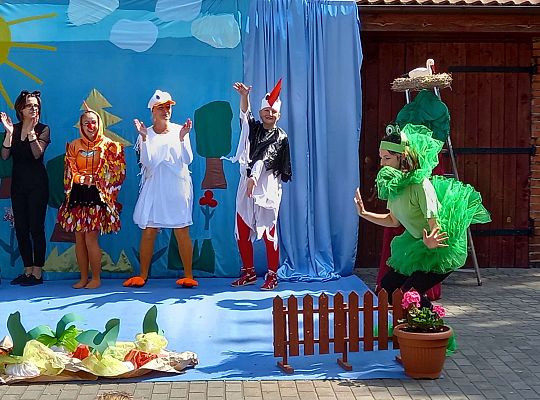 "Rzepka" w wykonaniu rodziców i nauczycieli