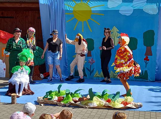 "Rzepka" w wykonaniu rodziców i nauczycieli