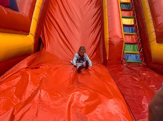 Gr. IV Dmuchaniec w przedszkolu- dziecięce szaleństwo