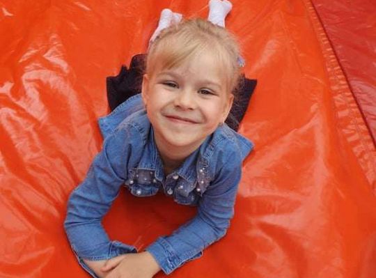 Gr. II Super zabawa na "Dmuchańcu"