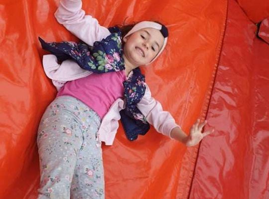 Gr. II Super zabawa na "Dmuchańcu"