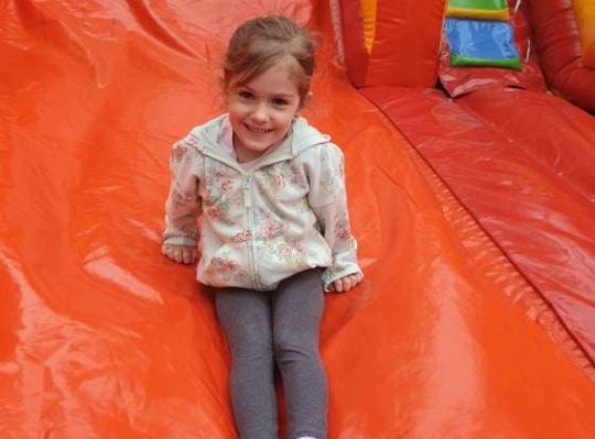 Gr. II Super zabawa na "Dmuchańcu"