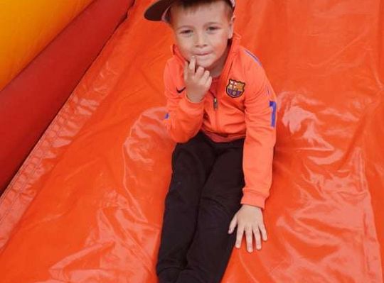 Gr. II Super zabawa na "Dmuchańcu"