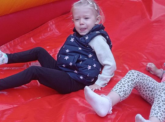 Gr. I Super zabawa na "Dmuchańcu"