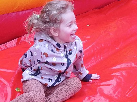 Gr. I Super zabawa na "Dmuchańcu"