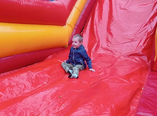 Gr. I Super zabawa na "Dmuchańcu"