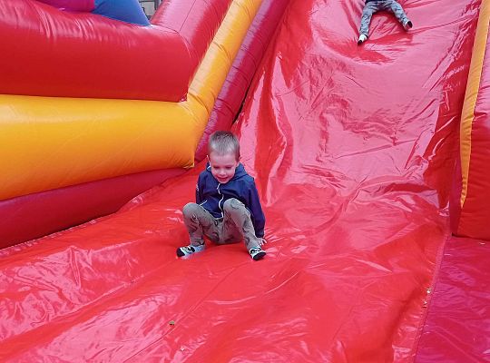 Gr. I Super zabawa na "Dmuchańcu"