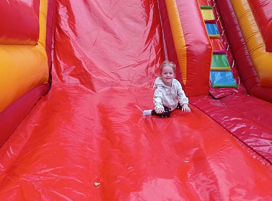 Gr. I Super zabawa na "Dmuchańcu"