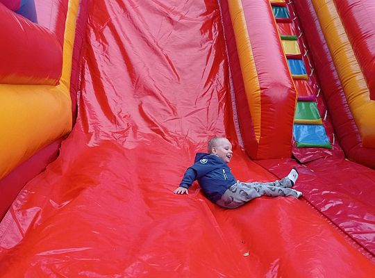 Gr. I Super zabawa na "Dmuchańcu"