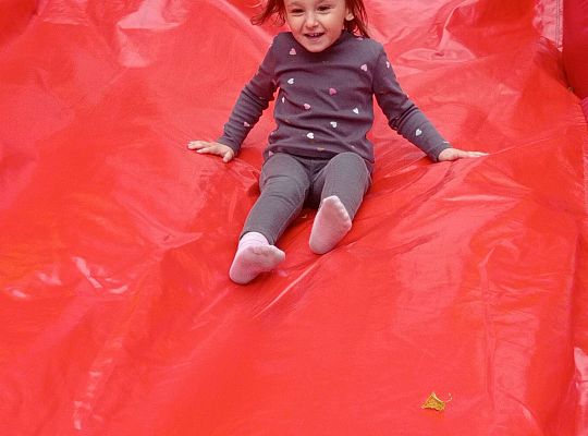 Gr. I Super zabawa na "Dmuchańcu"