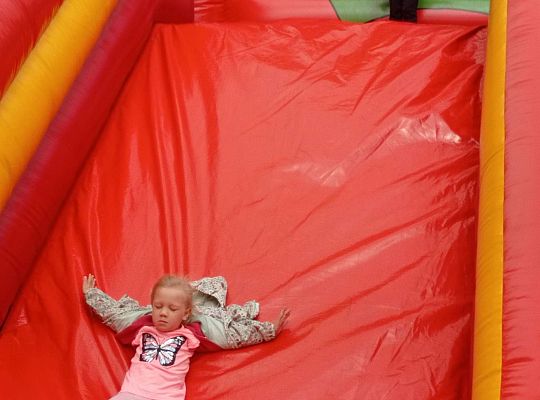 Gr. I Super zabawa na "Dmuchańcu"