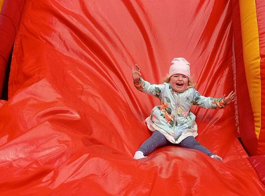 Gr. I Super zabawa na "Dmuchańcu"