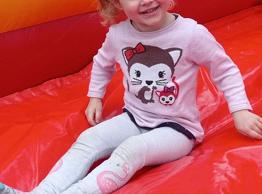 Gr. I Super zabawa na "Dmuchańcu"