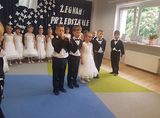 Tak trudno się rozstać...- pożegnanie "starszaków"