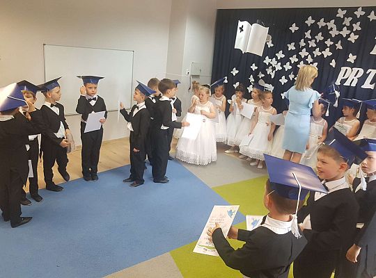 Tak trudno się rozstać...- pożegnanie "starszaków"