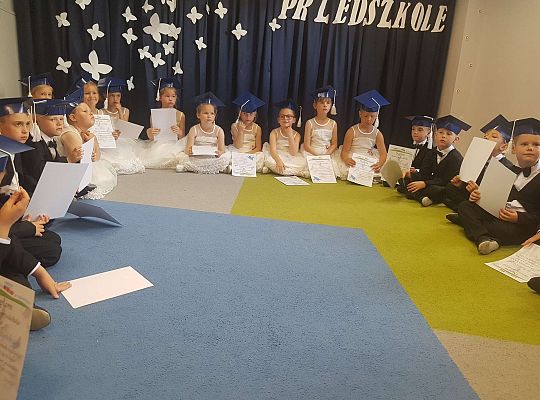 Tak trudno się rozstać...- pożegnanie "starszaków"