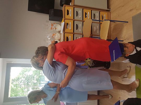 Tak trudno się rozstać...- pożegnanie "starszaków"