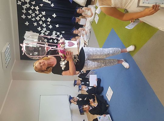 Tak trudno się rozstać...- pożegnanie "starszaków"