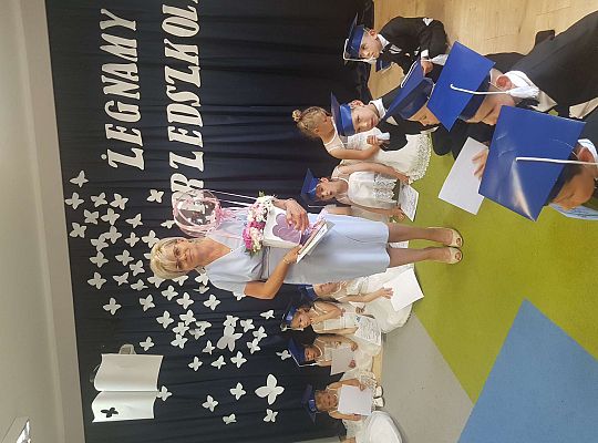 Tak trudno się rozstać...- pożegnanie "starszaków"