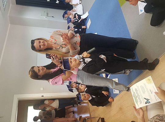 Tak trudno się rozstać...- pożegnanie "starszaków"