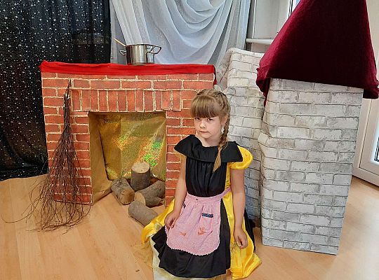 Gr. III - Przedstawienie "Kopciuszek"