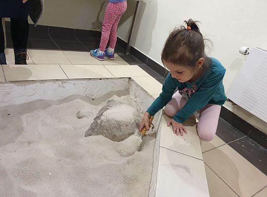 Gr. III "Brzdąc w muzeum"-pierwsza wizyta w muzeum