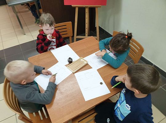 Gr. III "Brzdąc w muzeum"-pierwsza wizyta w muzeum