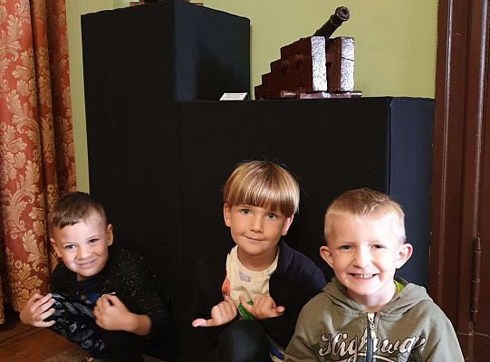 Gr. III "Brzdąc w muzeum"-pierwsza wizyta w muzeum