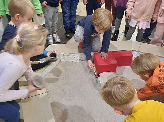 Gr. IV "Brzdąc w muzeum" -Pierwsza wizyta w muzeum