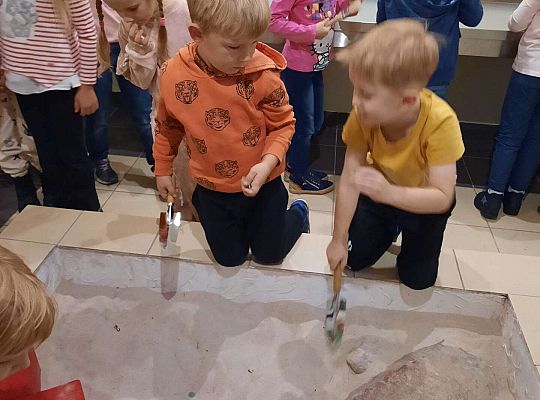 Gr. IV "Brzdąc w muzeum" -Pierwsza wizyta w muzeum