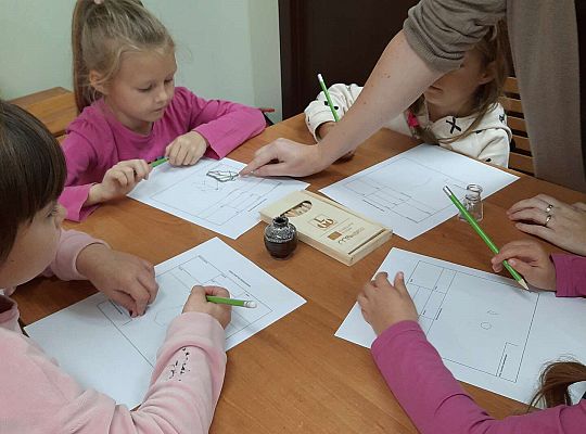 Gr. IV "Brzdąc w muzeum" -Pierwsza wizyta w muzeum