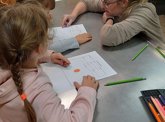 Gr. IV "Brzdąc w muzeum" -Pierwsza wizyta w muzeum