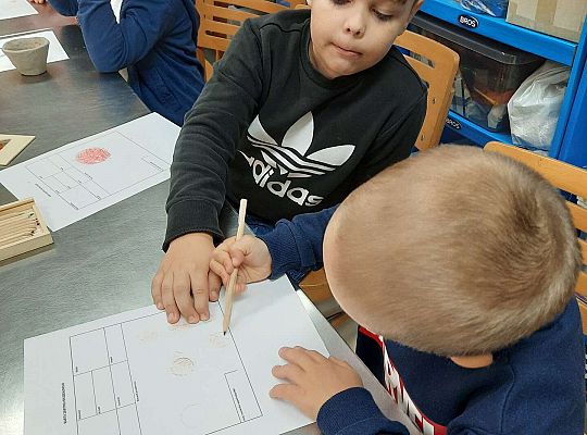 Gr. IV "Brzdąc w muzeum" -Pierwsza wizyta w muzeum