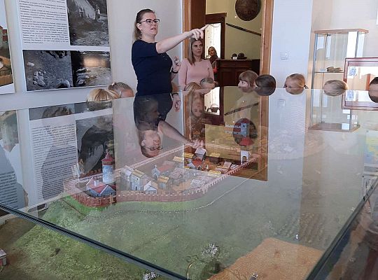 Gr. IV "Brzdąc w muzeum" -Pierwsza wizyta w muzeum