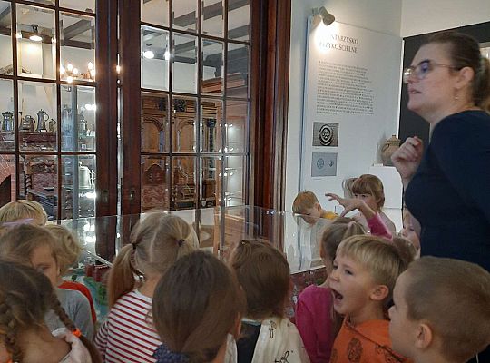 Gr. IV "Brzdąc w muzeum" -Pierwsza wizyta w muzeum