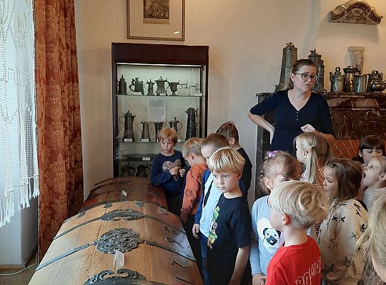 Gr. IV "Brzdąc w muzeum" -Pierwsza wizyta w muzeum