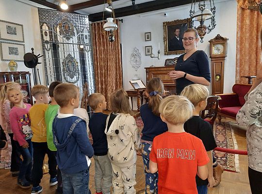 Gr. IV "Brzdąc w muzeum" -Pierwsza wizyta w muzeum