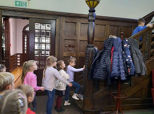 Gr. IV Wycieczka do Biblioteki Miejskiej